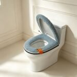 Red USB-powered heated toilet seat cover set – product gallery image 4